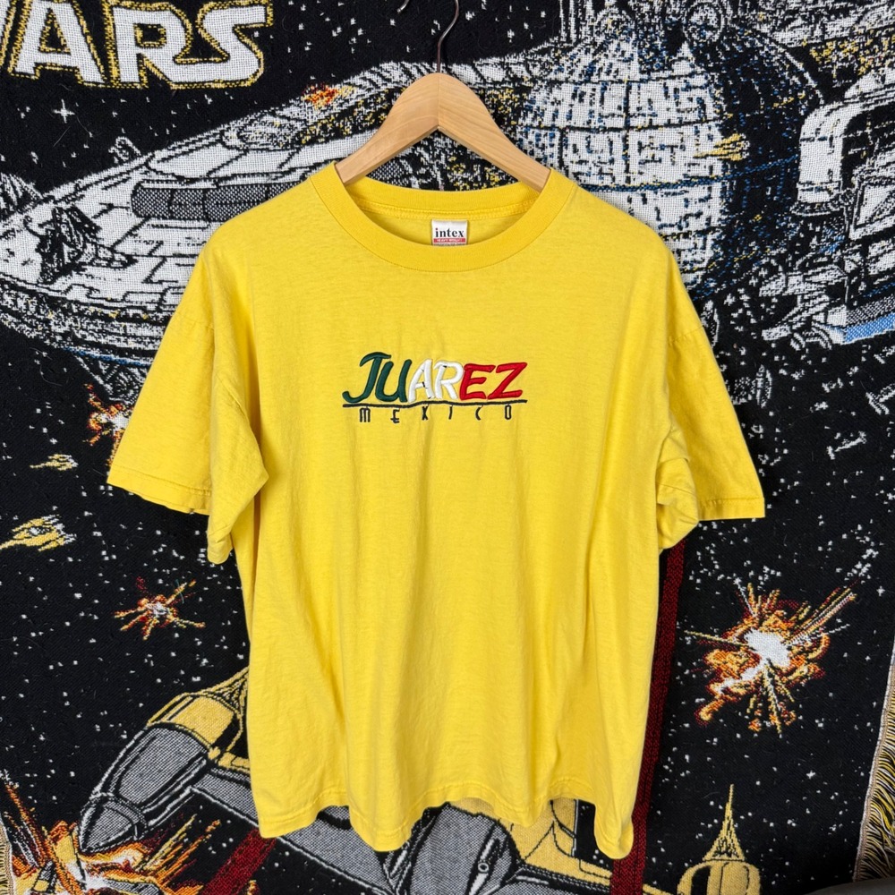 Vintage Juarez Mexico Embroidered T-Shirt Mens XL Yellow Intex Heavyweight 90s